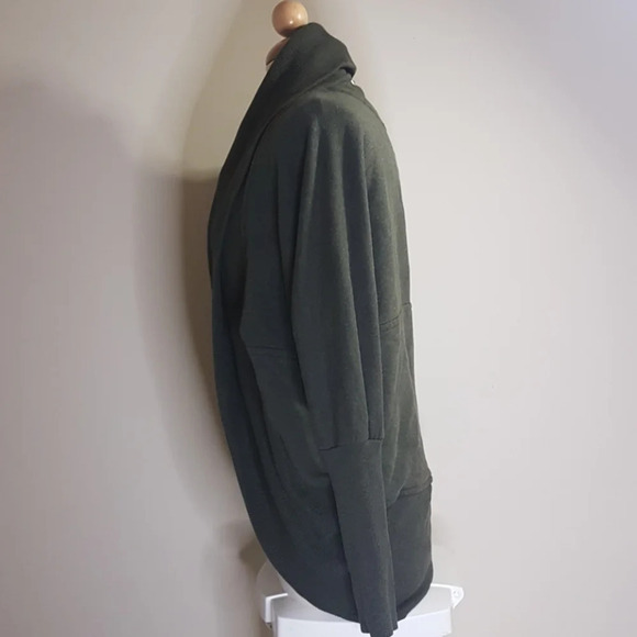 Aritzia Wilfred  Diderot cocoon sweater olive - Picture 5 of 13